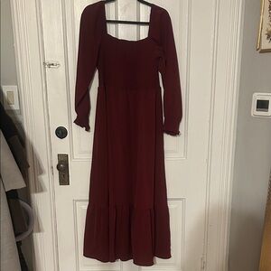 Elegant Burgundy Long Sleeve Dress (Amazon)